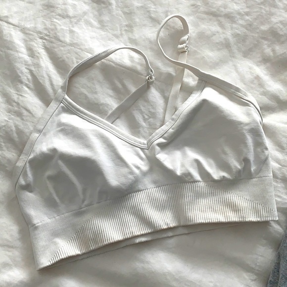 Lululemon Ebb to Street Bra *Light Support - Picture 1 of 4